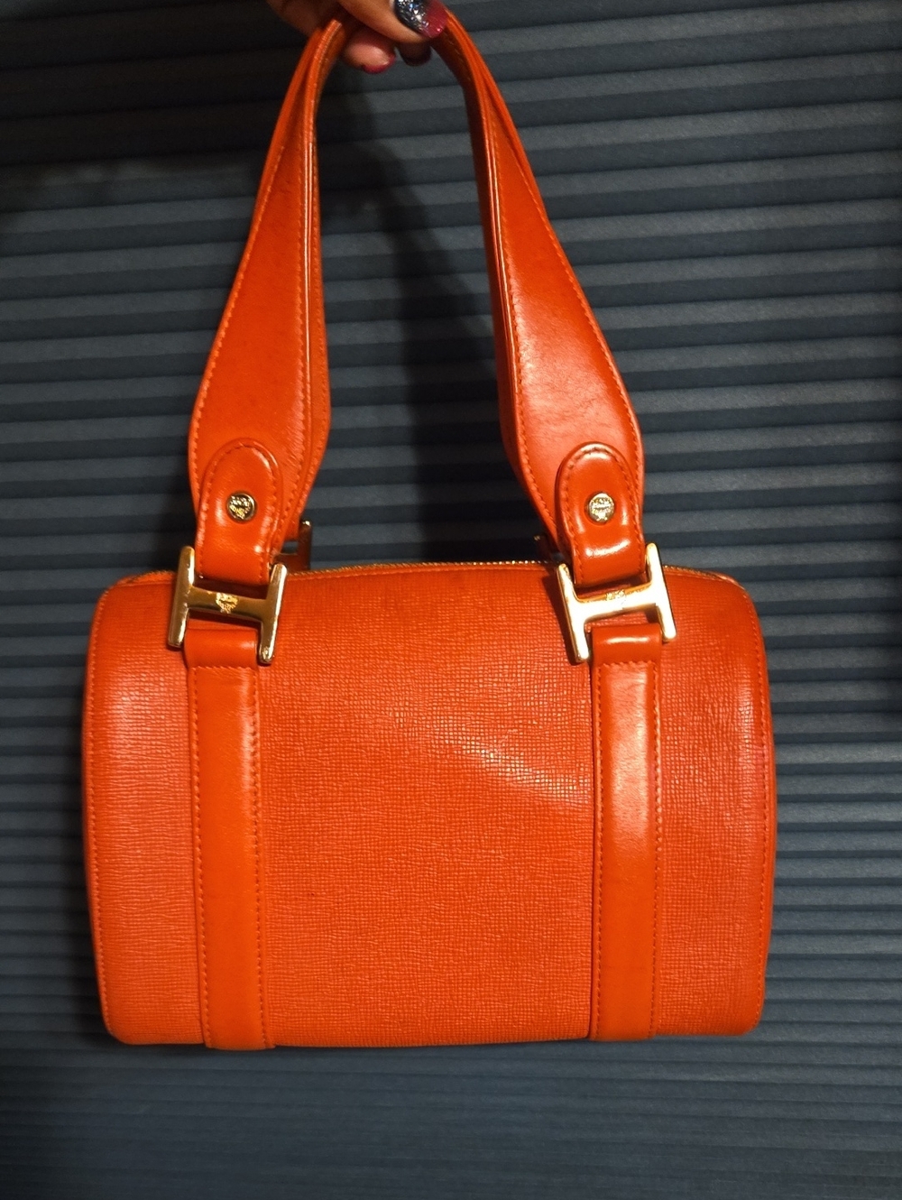 MCM Bright Orange Small Boston Satchel Bag - Picture 5 of 14